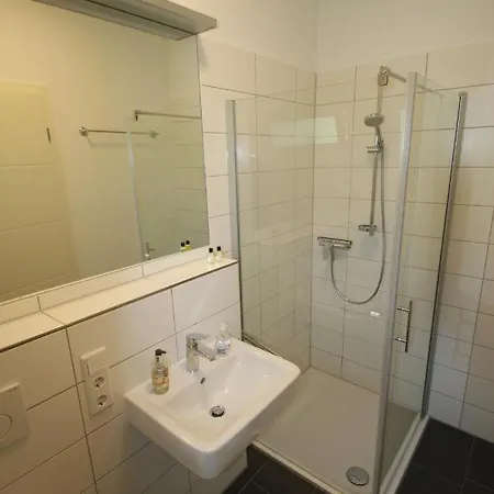 Zimmervermietung Am Habsberg Otel *